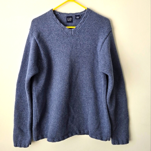 Vintage 90s Gap 100% Lambswool Sweater  Made in Hong Kong - Picture 1 of 5